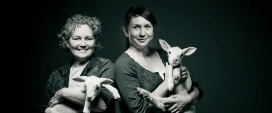 Sarah Hoffmann & Jacqueline Smith