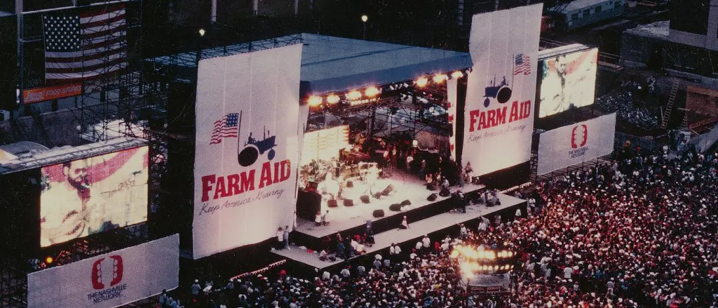 Farm Aid stage