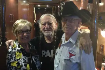 Willie Nelson Meets with Idaho Family Farmers