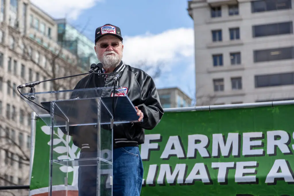 David Senter speaks