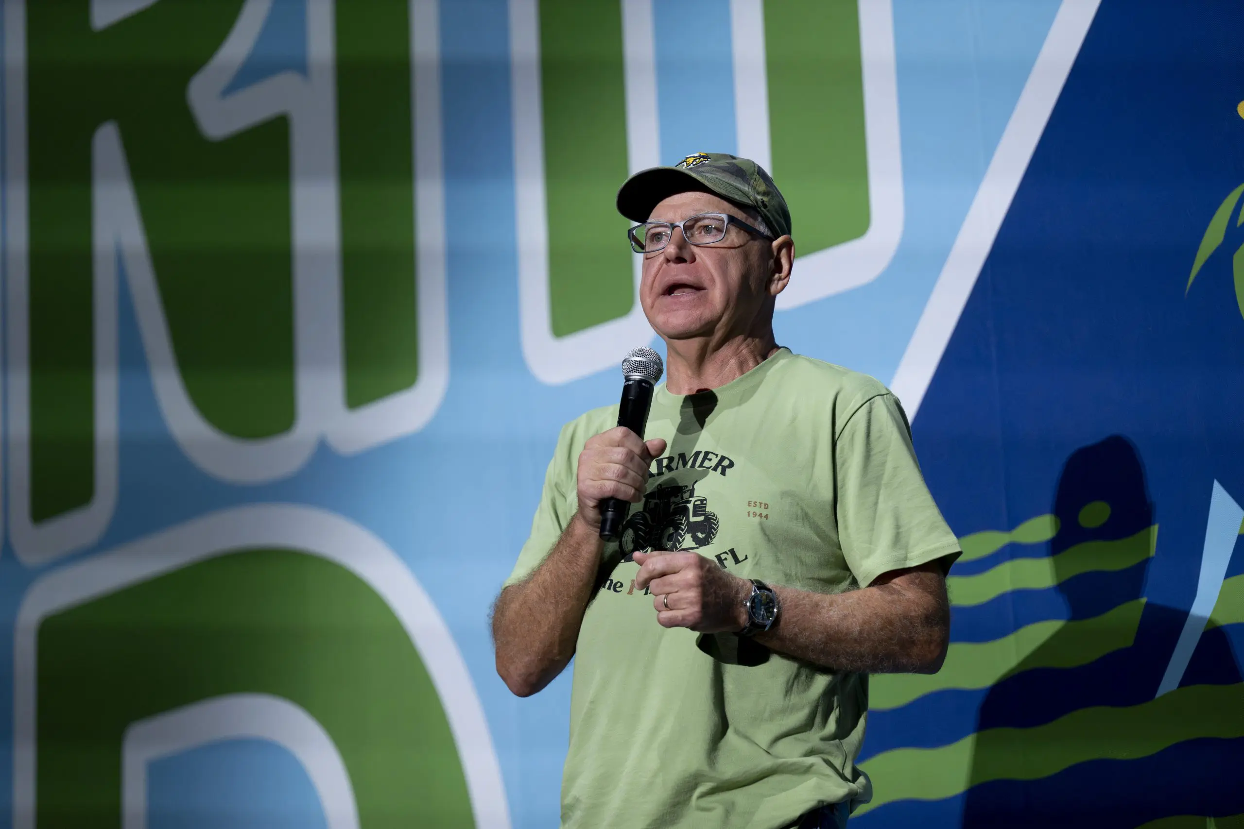 Minnesota’s leaders showed up and spoke out at Farm Aid 40