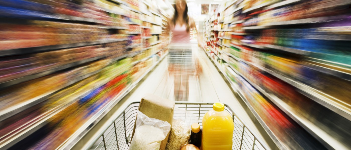 grocery aisle blur