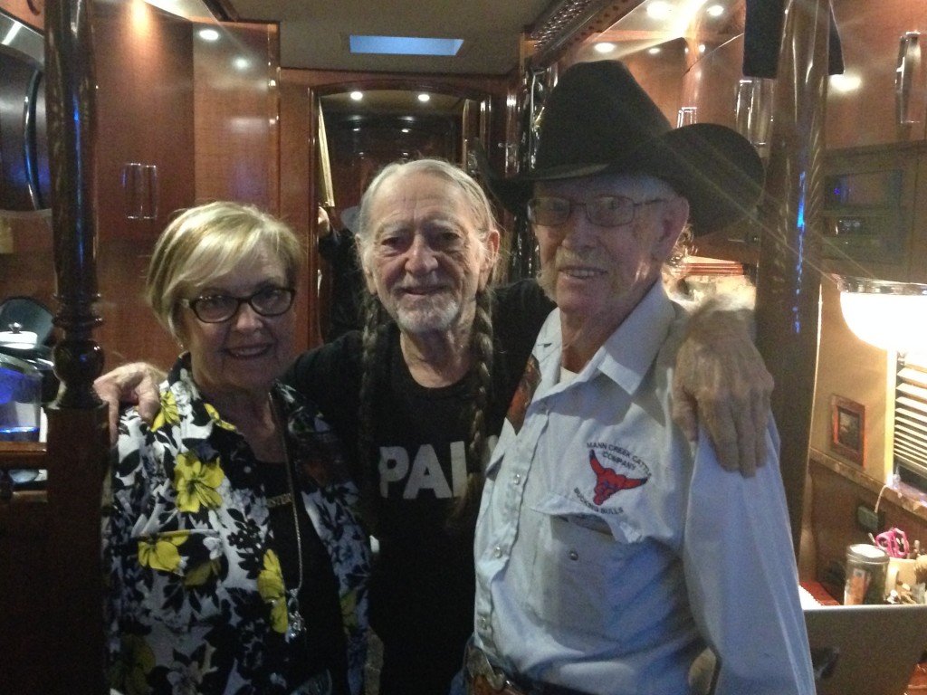 Willie Nelson - Mabel & Grant Dobbs - IORC