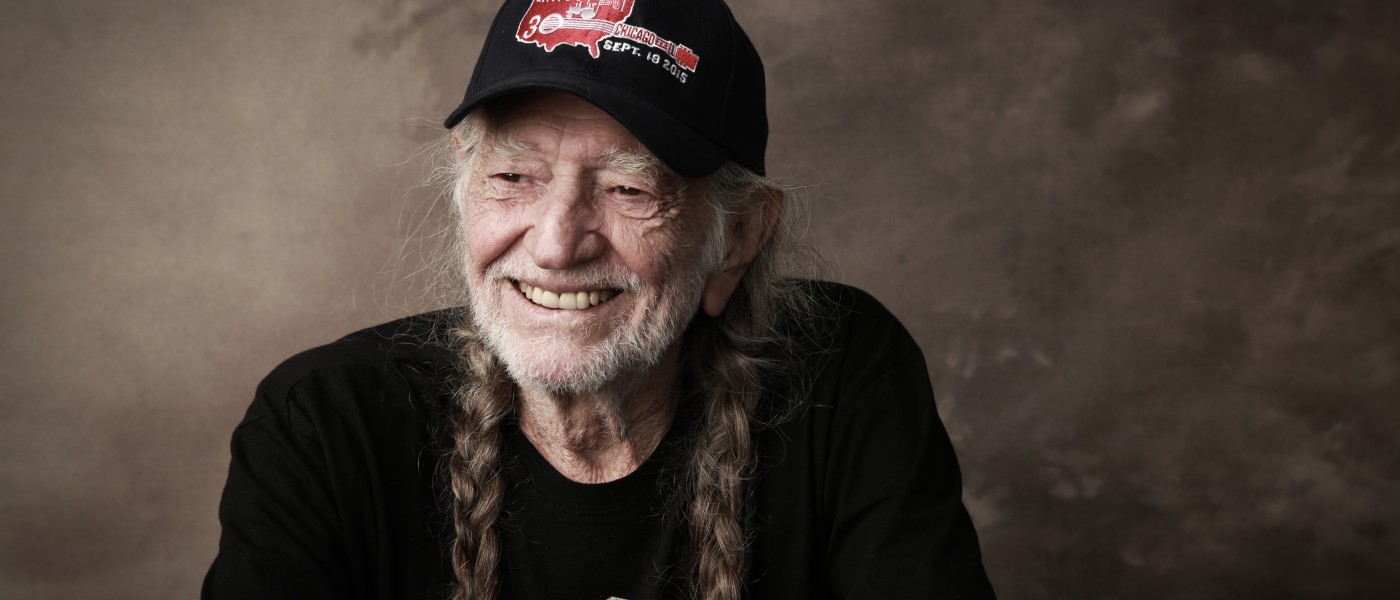 willie nelson smiling