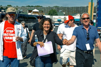 In Memory of Elliot Roberts